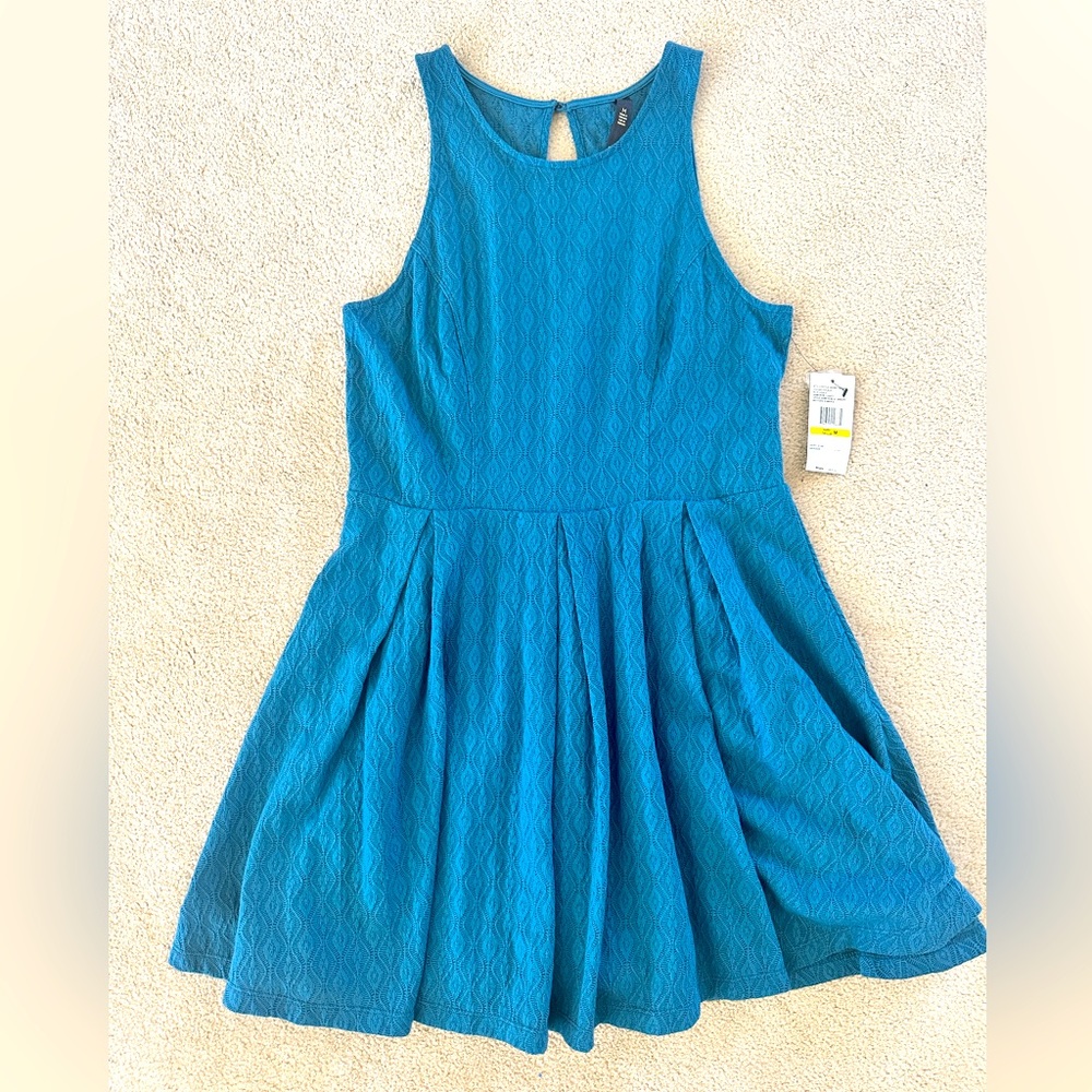 NWT Jessica Simpson dress